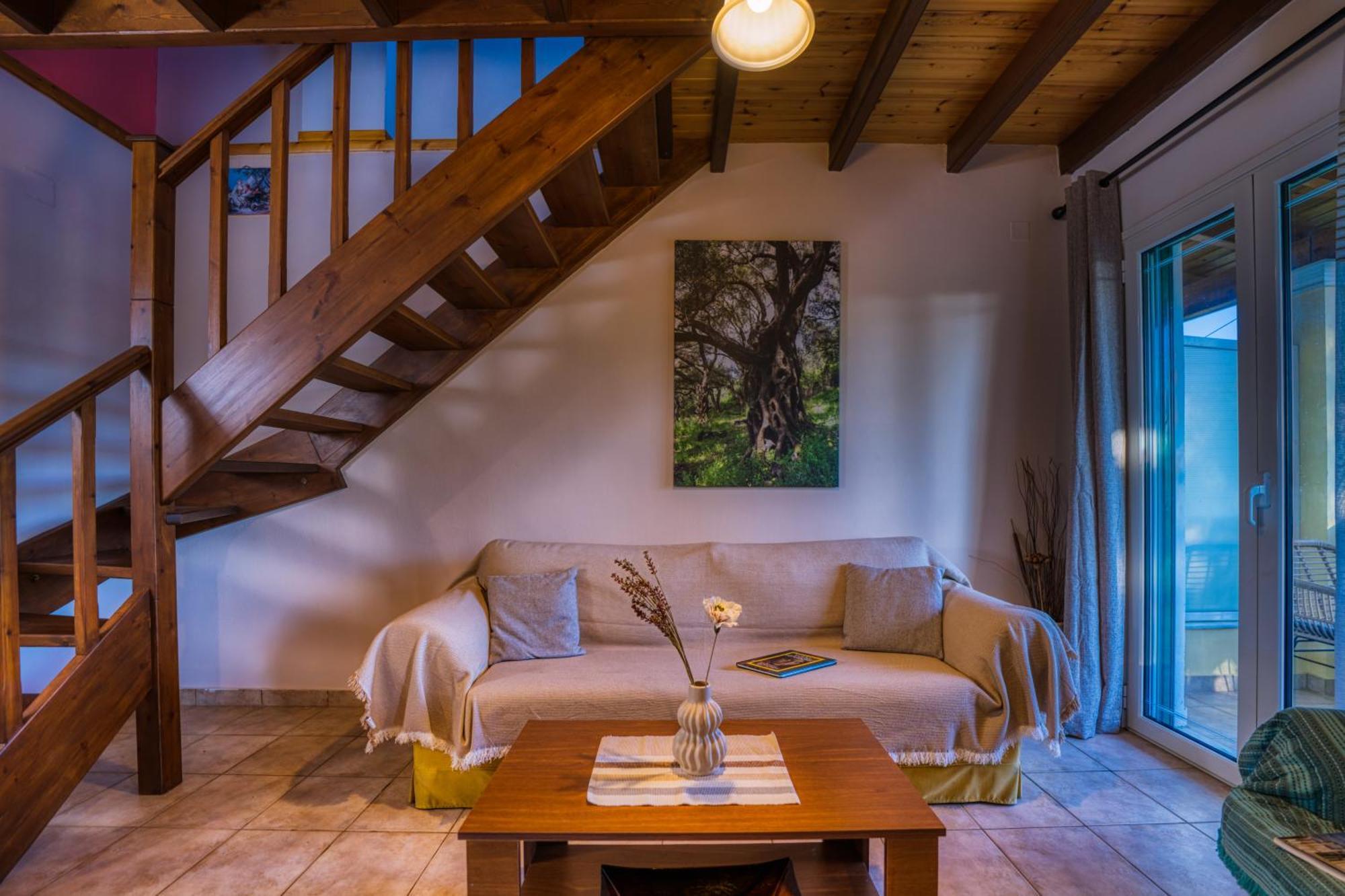 Stefanias Appartments Ágios Matthaíos Zewnętrze zdjęcie