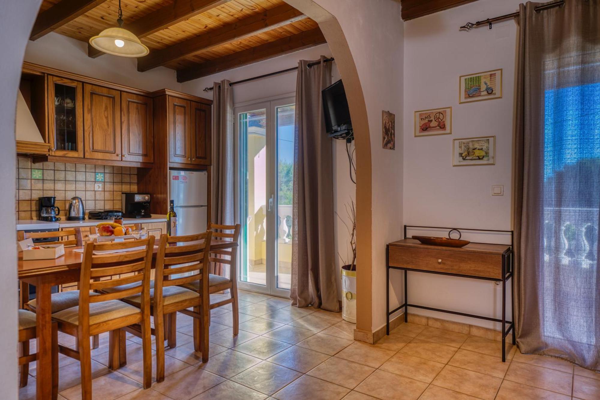 Stefanias Appartments Ágios Matthaíos Zewnętrze zdjęcie